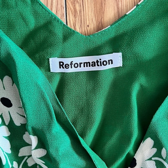 Reformation Anchorage Dress in Dazed Floral - Picture 4 of 4